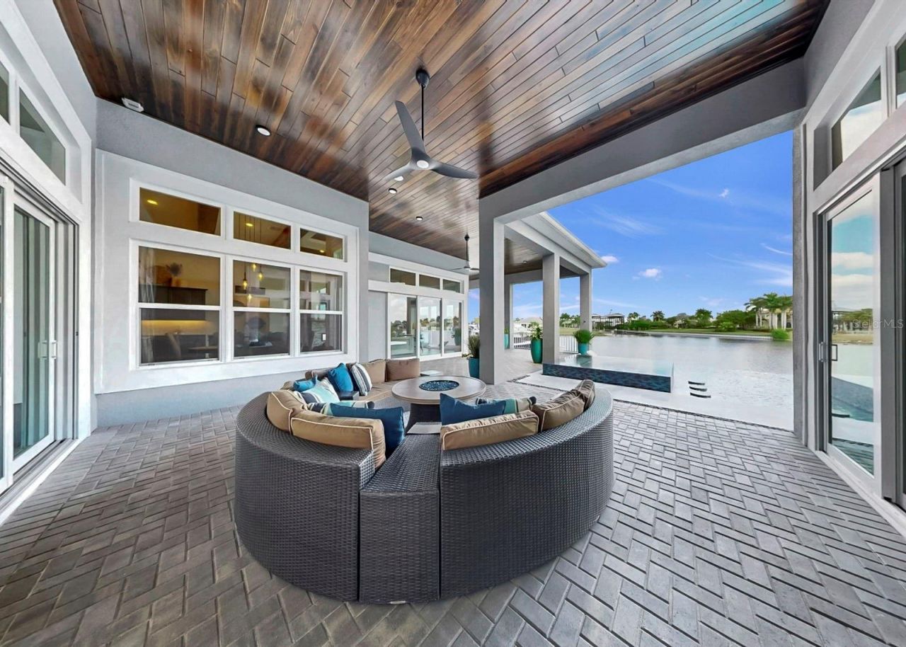 813 Manns Harbor Drive, Apollo Beach, FL 33572 Photo