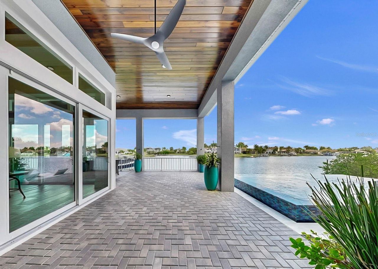 813 Manns Harbor Drive, Apollo Beach, FL 33572 Photo