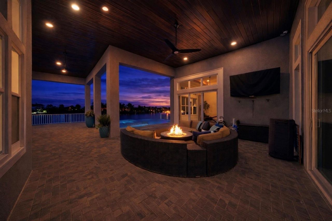 813 Manns Harbor Drive, Apollo Beach, FL 33572 Photo