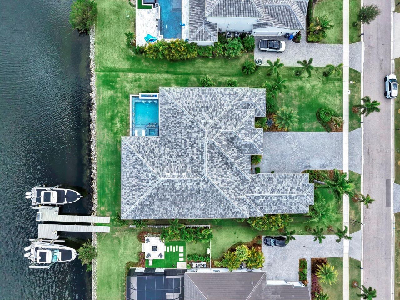 813 Manns Harbor Drive, Apollo Beach, FL 33572 Photo