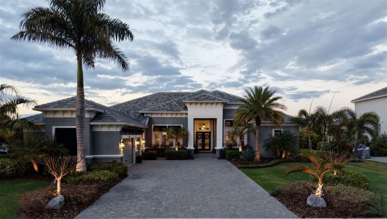 813 Manns Harbor Drive, Apollo Beach, FL 33572 Photo