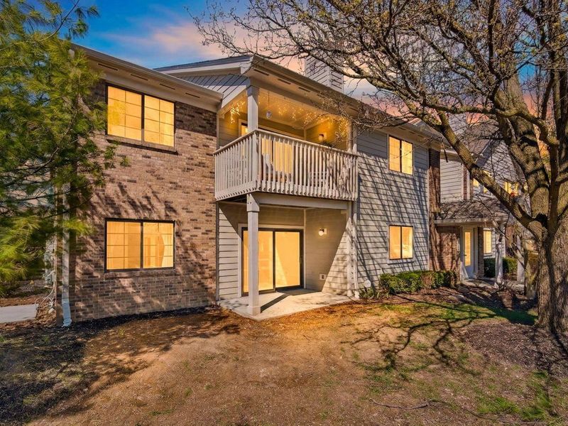 6789 Meadow Creek Drive, Unit 101, Columbus, OH 43235 Photo 1