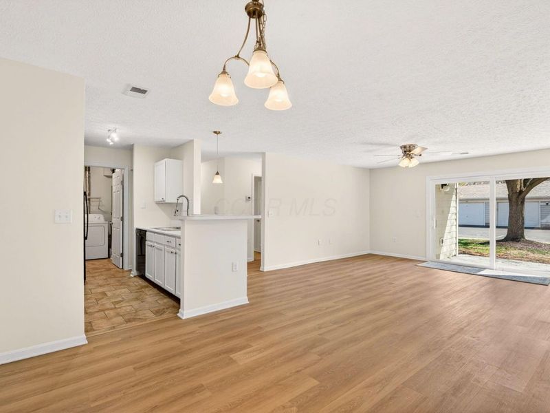 6789 Meadow Creek Drive, Unit 101, Columbus, OH 43235 Photo 20