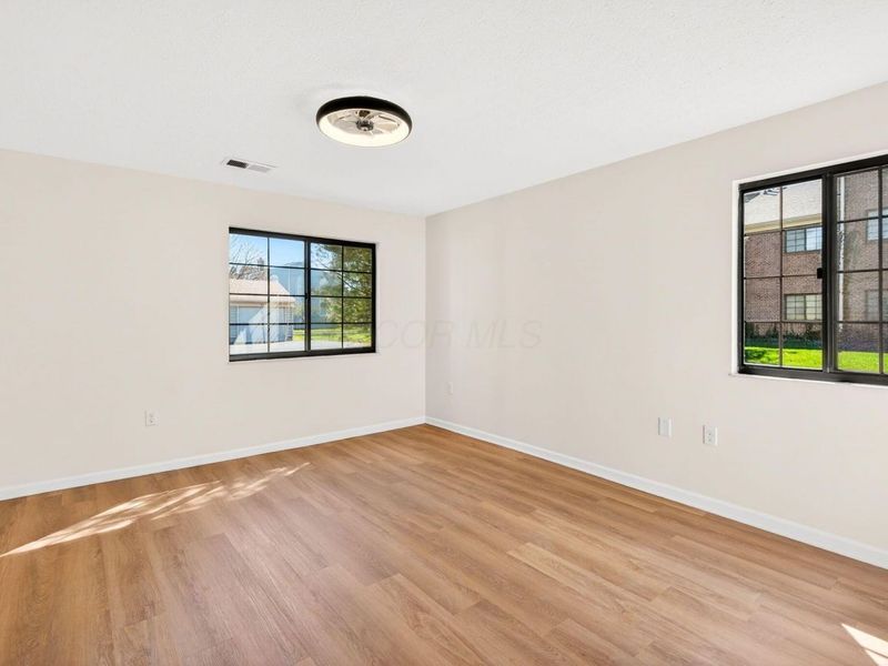 6789 Meadow Creek Drive, Unit 101, Columbus, OH 43235 Photo 28