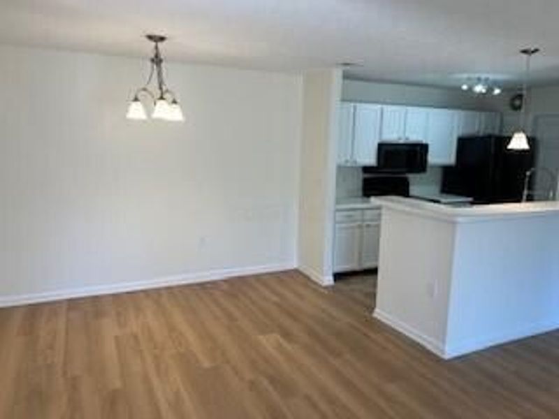 6789 Meadow Creek Drive, Unit 101, Columbus, OH 43235 Photo 8