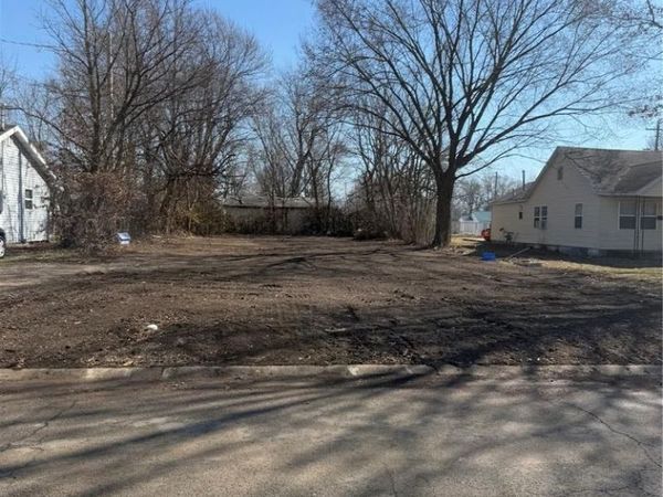 632 Bennett Avenue, Lebanon, MO 65536