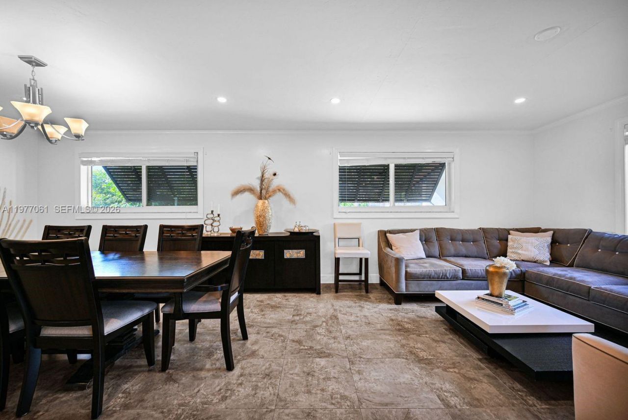 7700 SW 139th Ter, Palmetto Bay, FL 33158 Photo