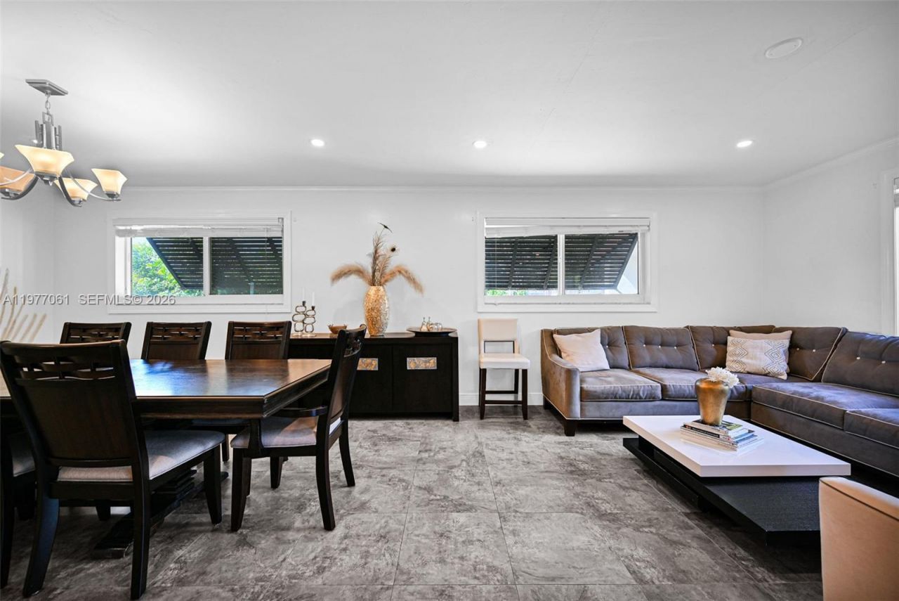 7700 SW 139th Ter, Palmetto Bay, FL 33158 Photo