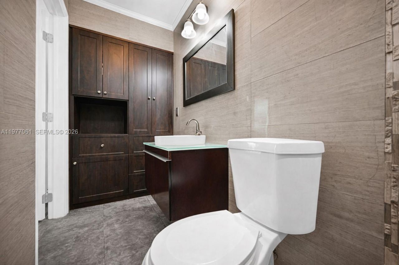 7700 SW 139th Ter, Palmetto Bay, FL 33158 Photo