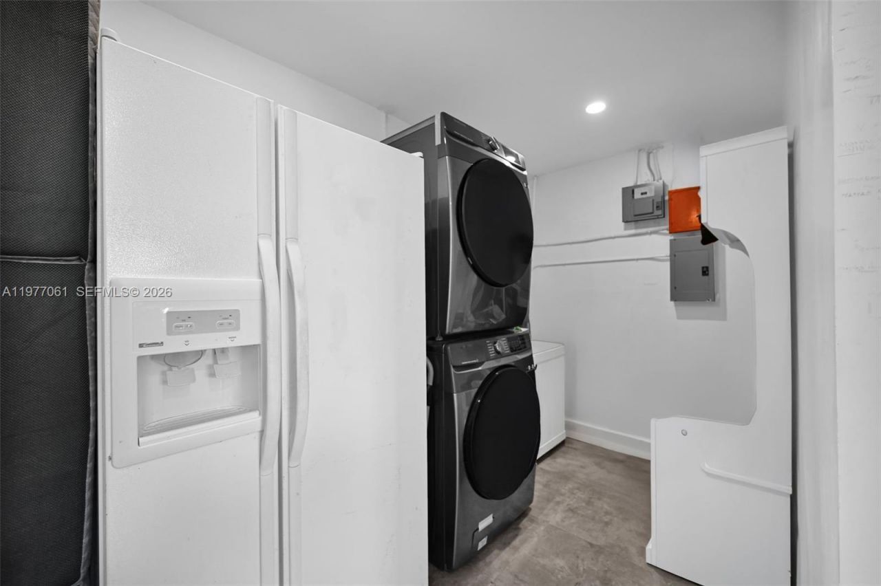 7700 SW 139th Ter, Palmetto Bay, FL 33158 Photo