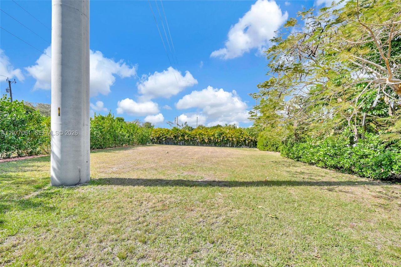 7700 SW 139th Ter, Palmetto Bay, FL 33158 Photo