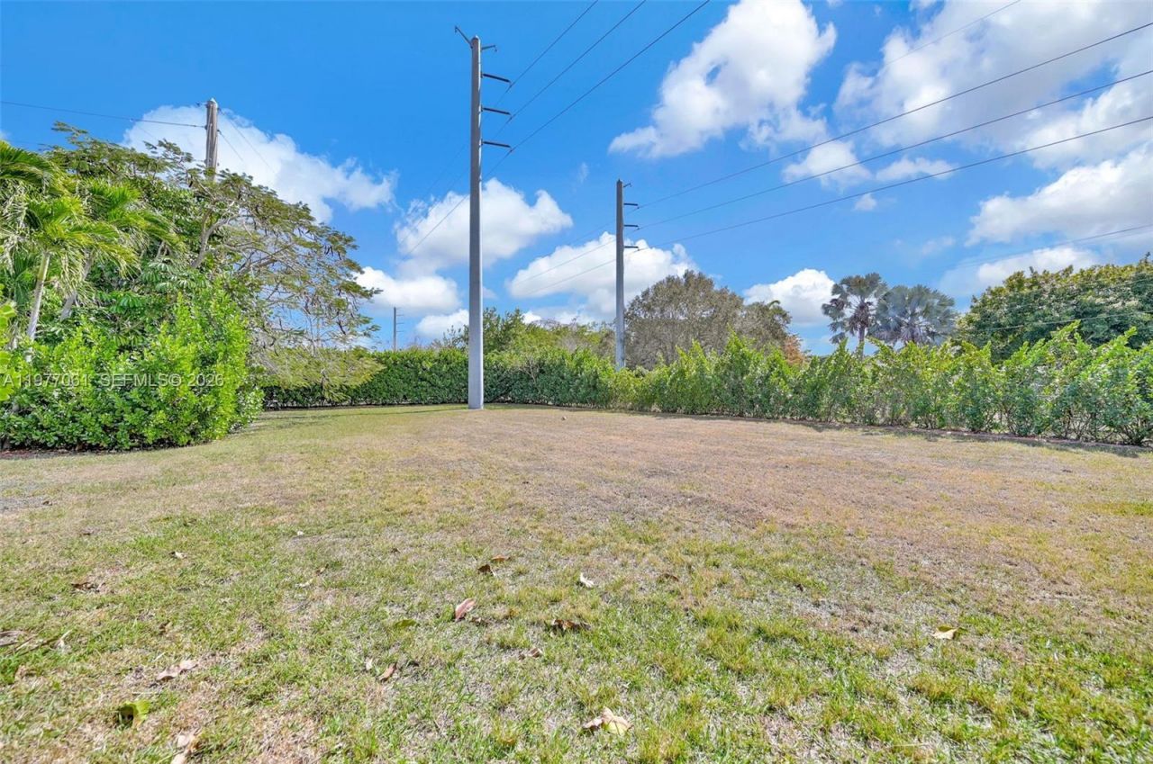 7700 SW 139th Ter, Palmetto Bay, FL 33158 Photo