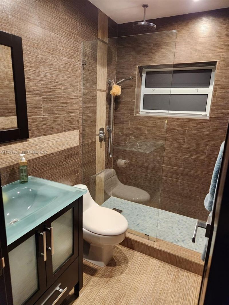 5723 NW 100th Ct , Doral, FL 33178 Photo