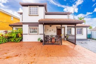 12696 NW 10th Ln, Miami, FL 33182 Photo