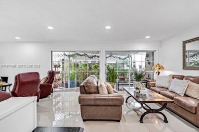 12696 NW 10th Ln, Miami, FL 33182 Photo