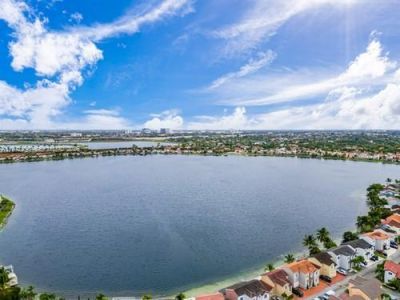 12696 NW 10th Ln, Miami, FL 33182 Photo