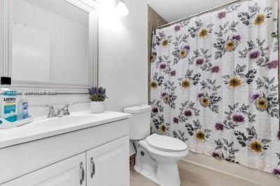 12696 NW 10th Ln, Miami, FL 33182 Photo