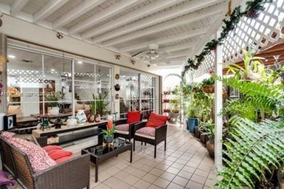 12696 NW 10th Ln, Miami, FL 33182 Photo