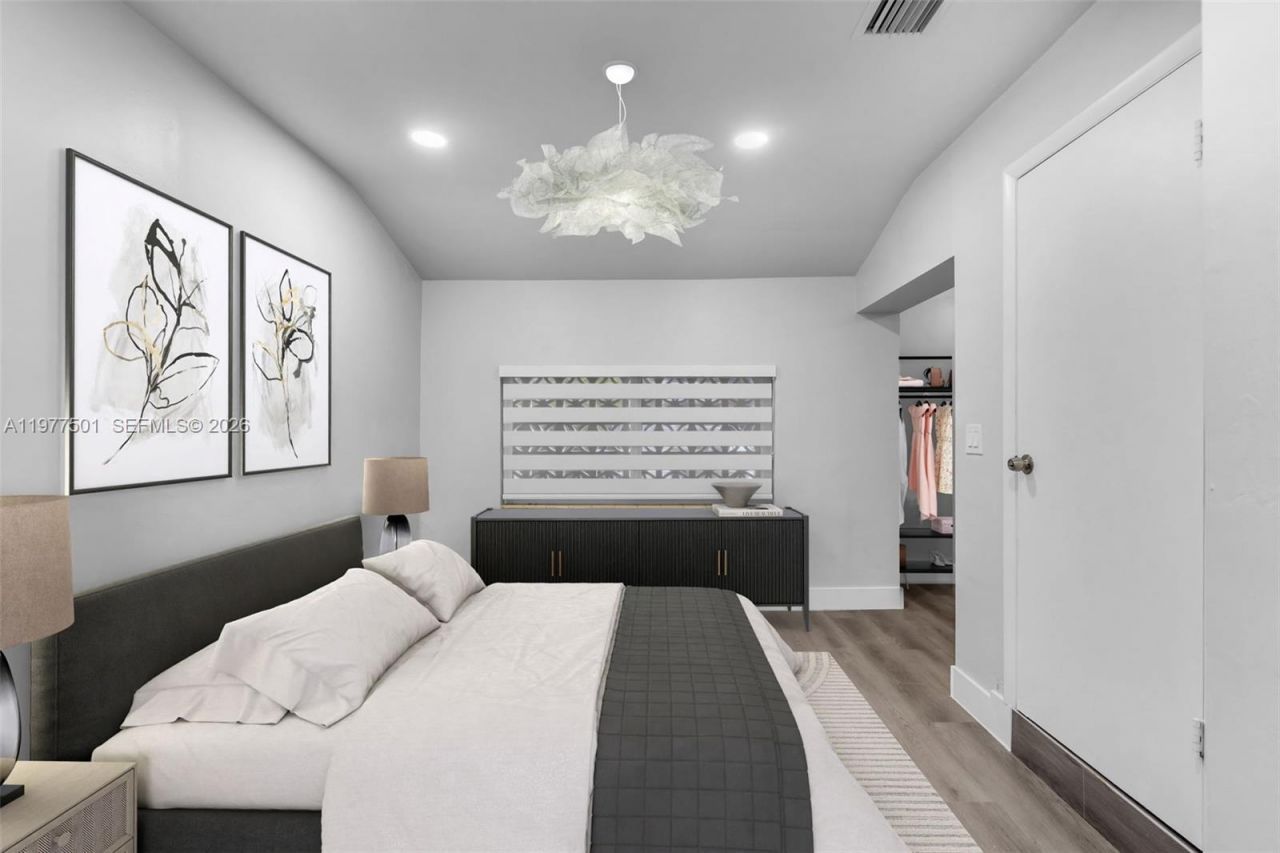 648 South Dr , Miami Springs, FL 33166 Photo