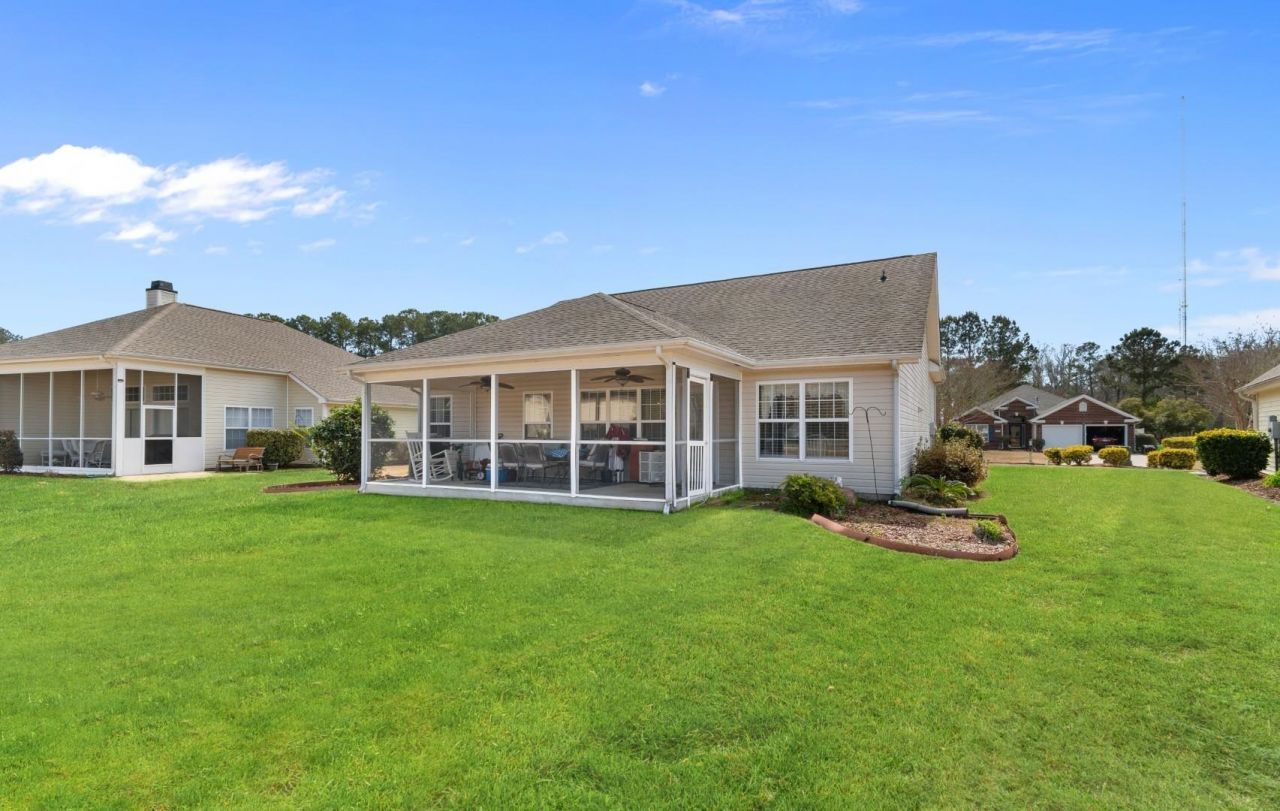 146 Seville Dr. Photo 30