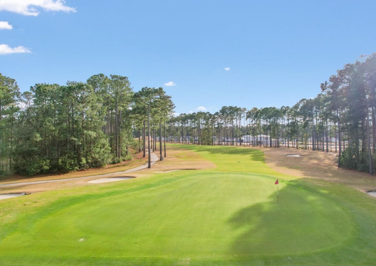 146 Seville Dr. Photo 37