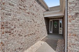 3116 Robins Nest Way photo 4