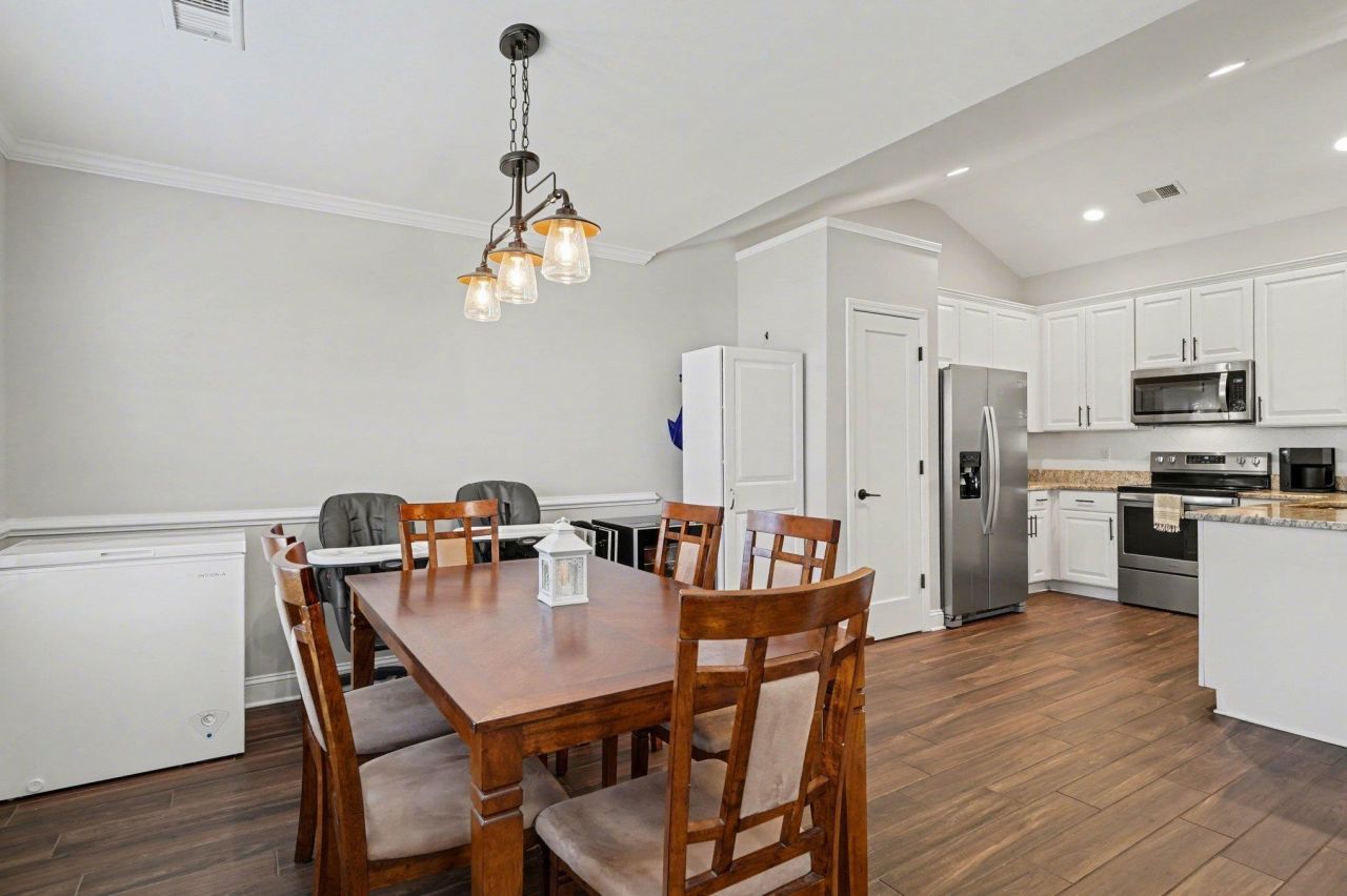 3116 Robins Nest Way Photo 6