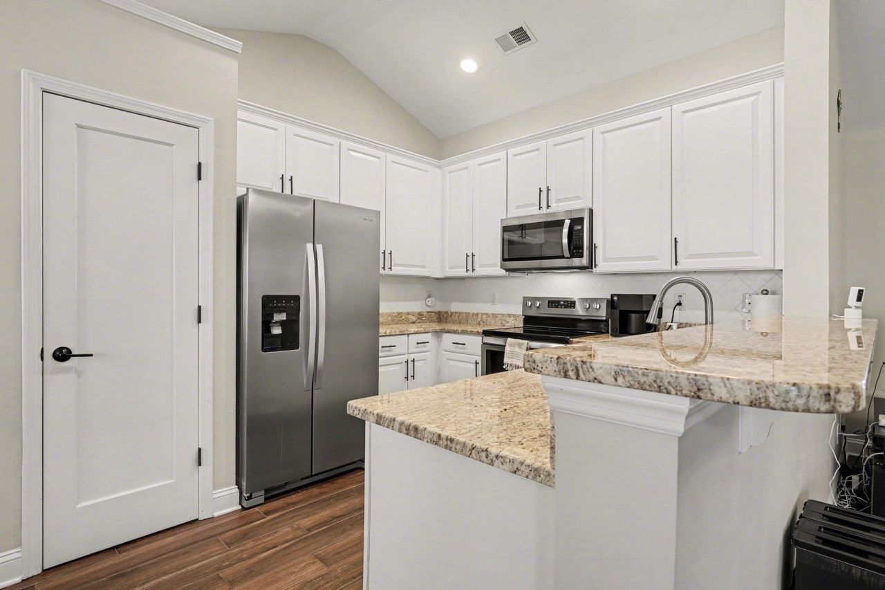 3116 Robins Nest Way Photo 8