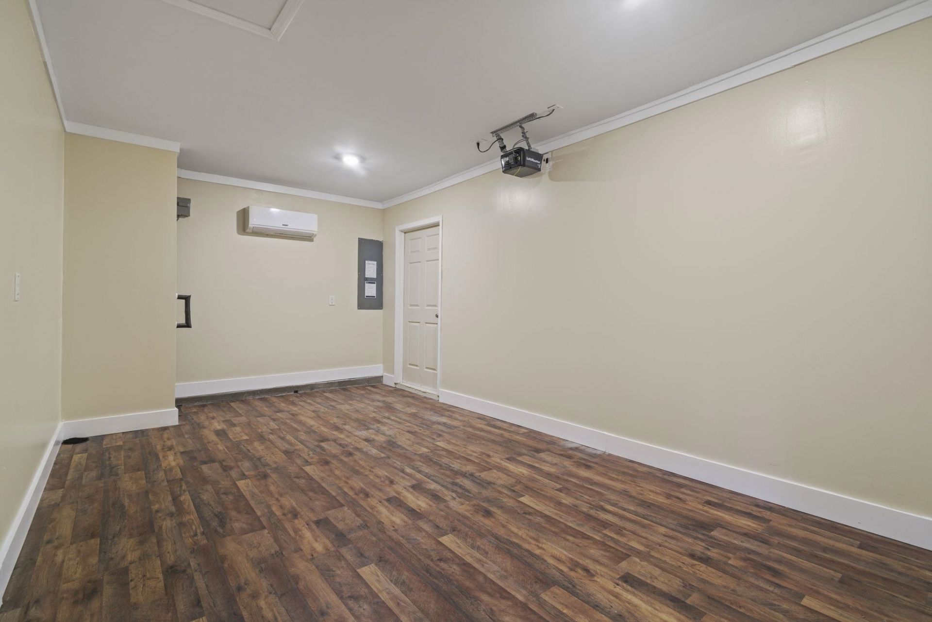 734 Woodland Farms Circle Photo 22