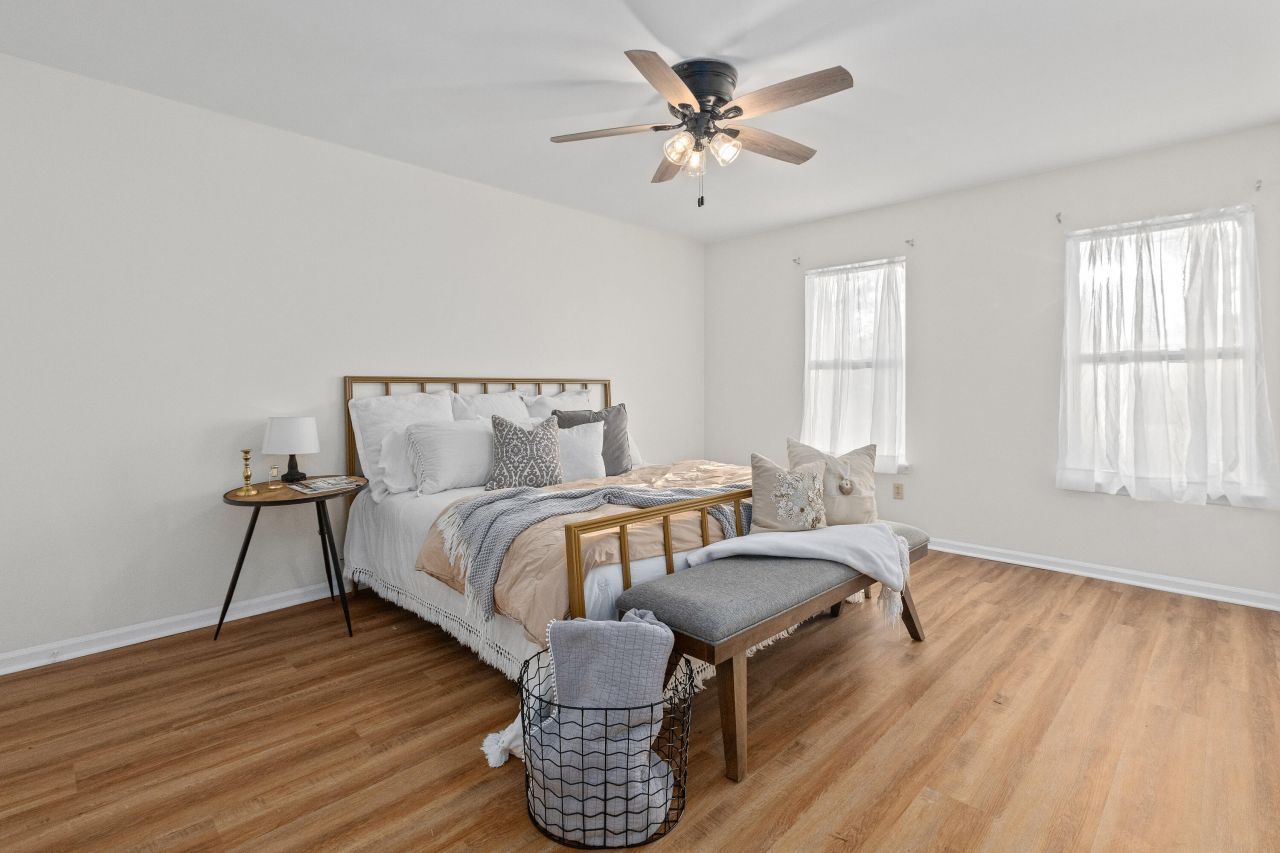 115 Broken Trail Photo 30