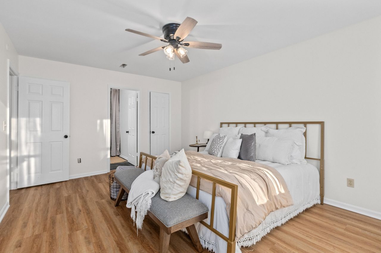 115 Broken Trail Photo 32