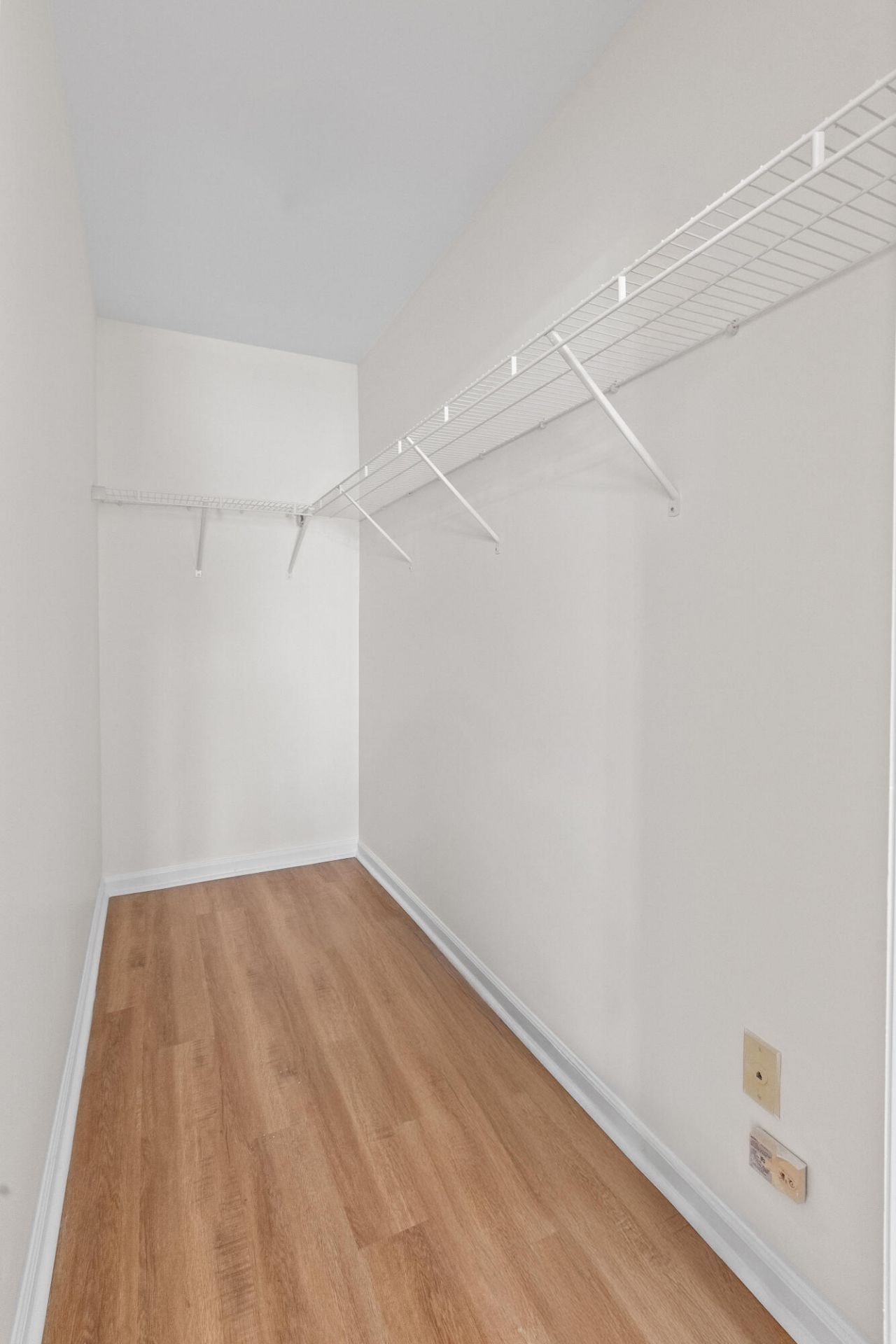 115 Broken Trail Photo 37