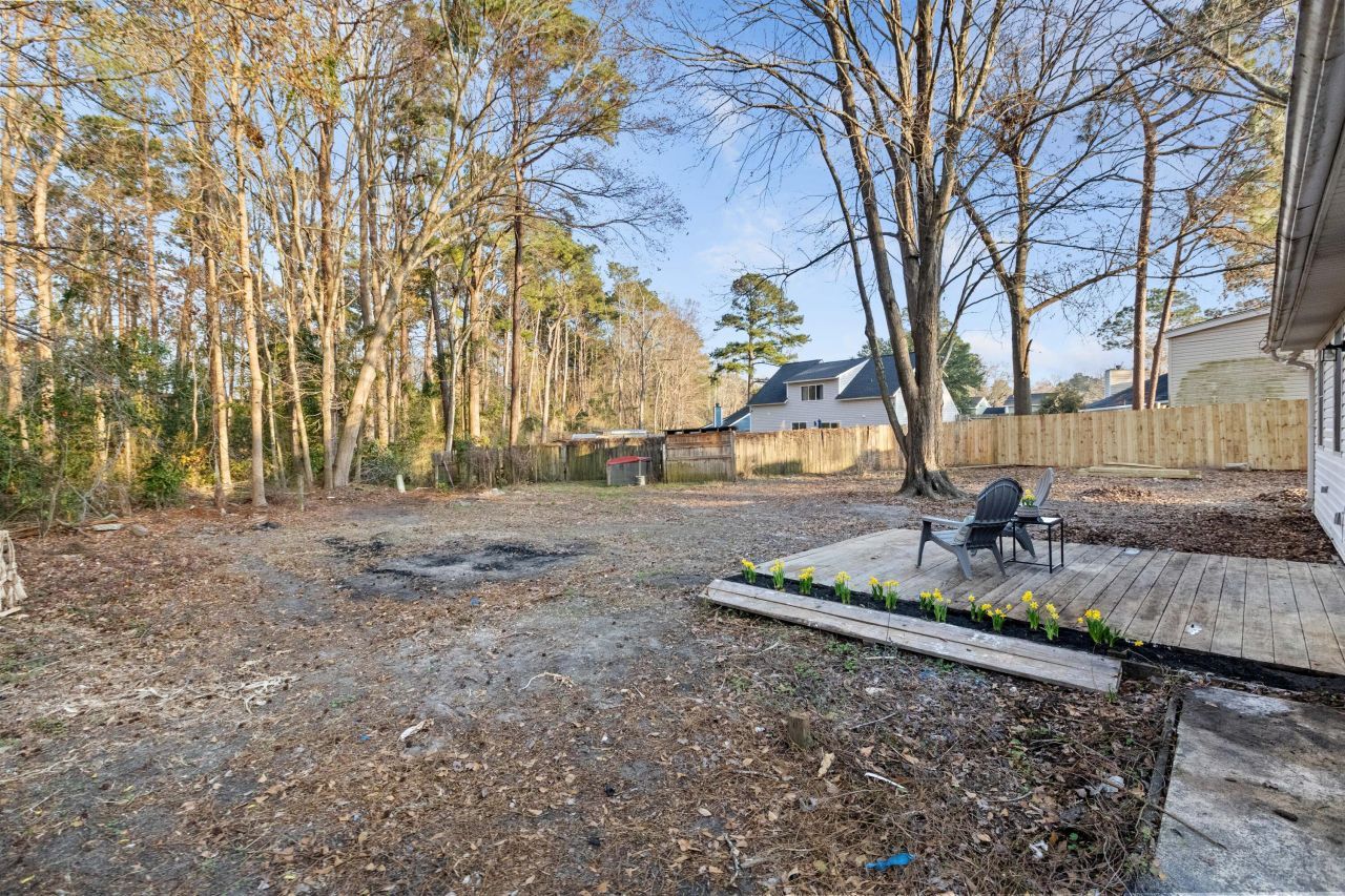 115 Broken Trail Photo 50