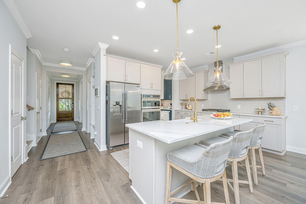 2037 Bullyard Sound Way Photo 11