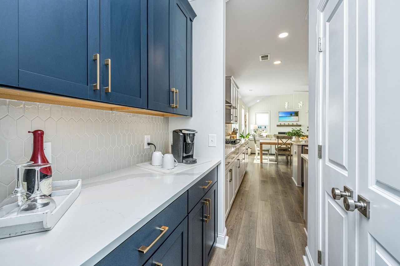 2037 Bullyard Sound Way Photo 14