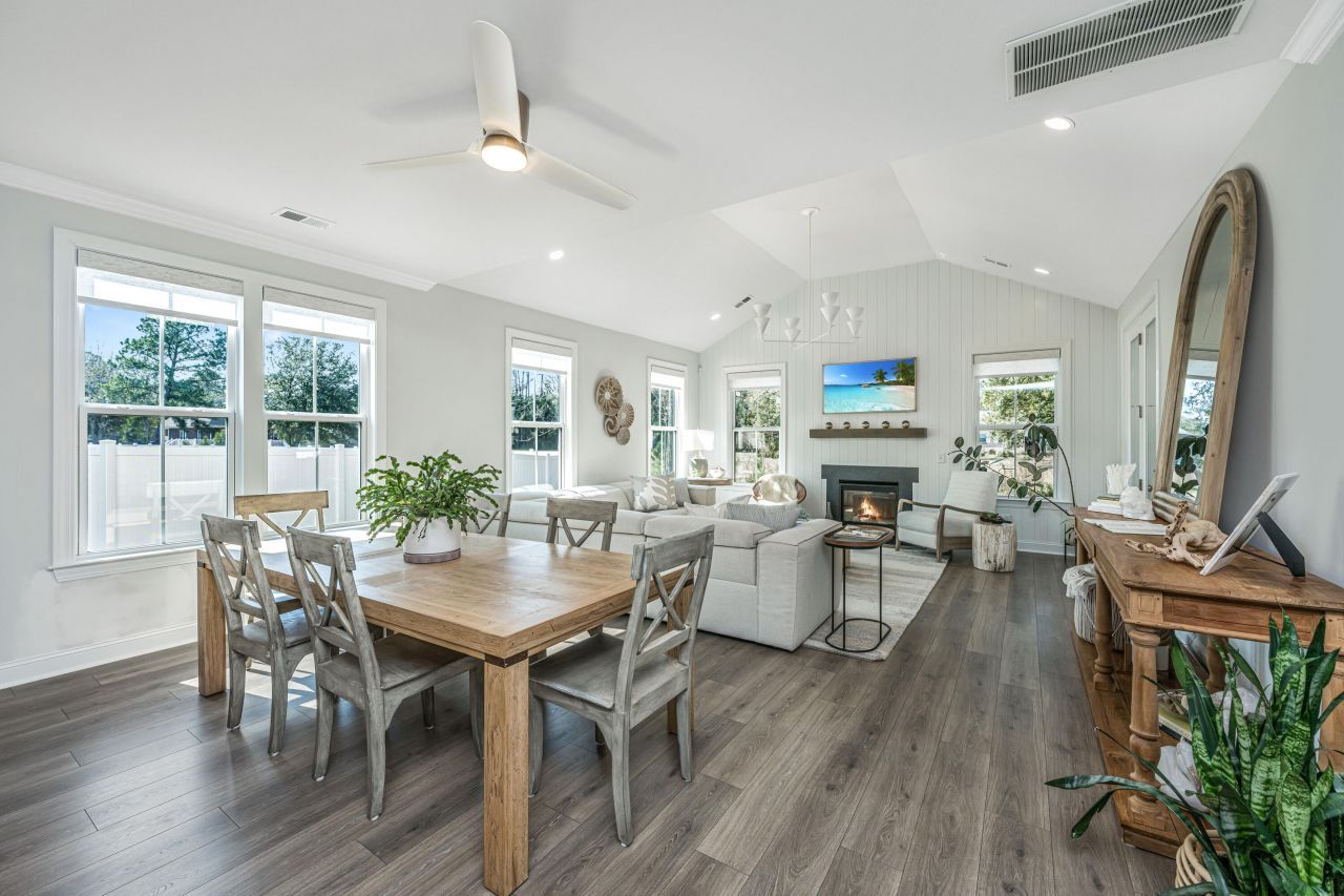 2037 Bullyard Sound Way Photo 17