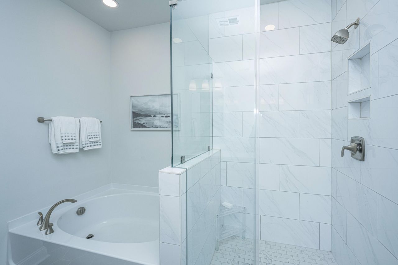 2037 Bullyard Sound Way Photo 24