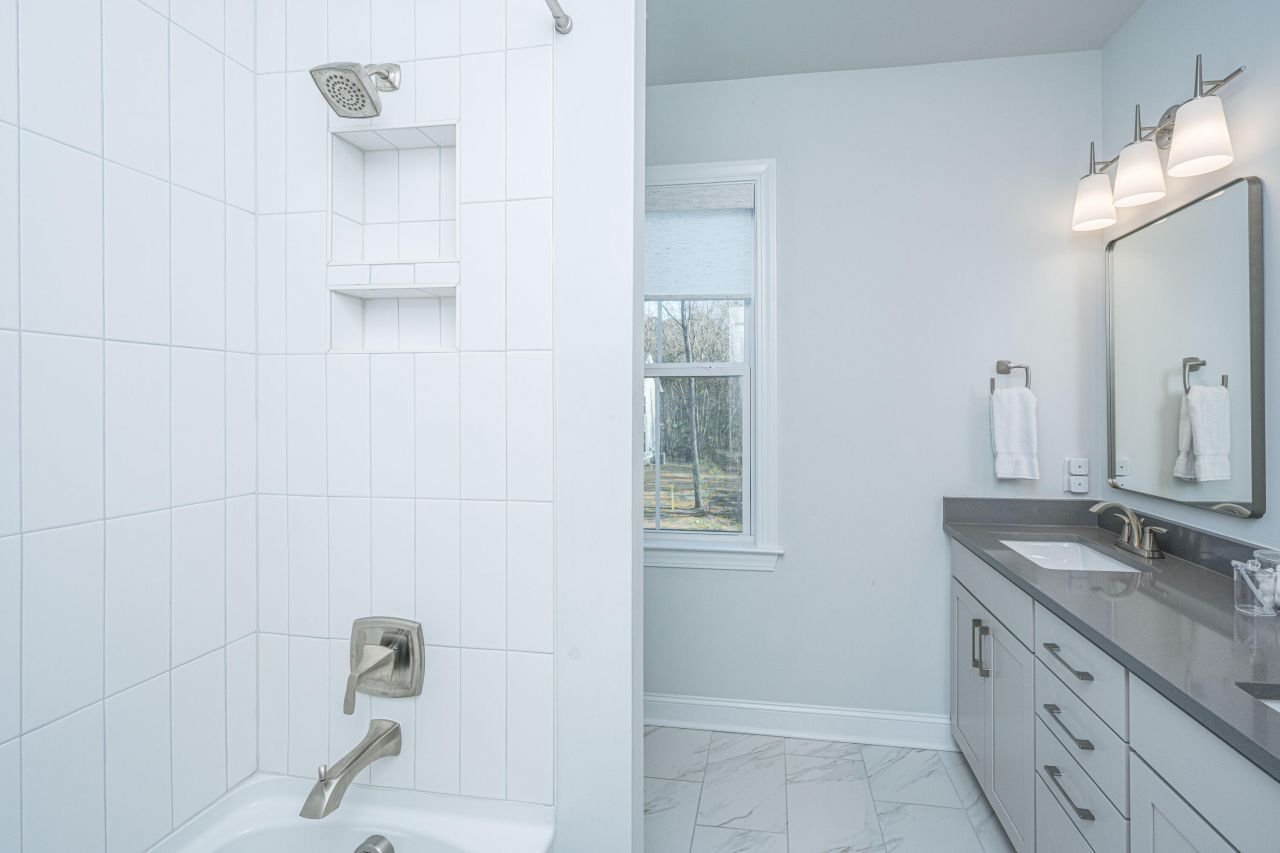 2037 Bullyard Sound Way Photo 31