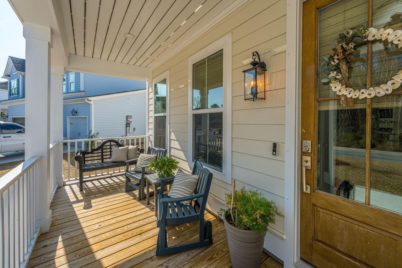 2037 Bullyard Sound Way Photo 6