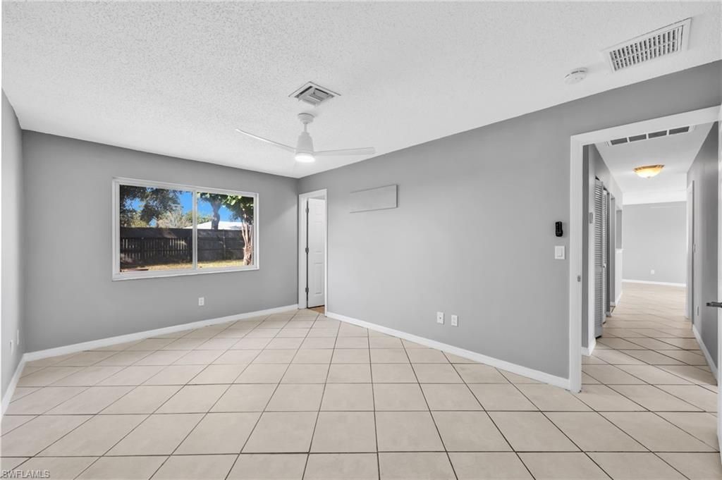 1391 Sourwood Ct, North Fort Myers, FL 33917 Photo