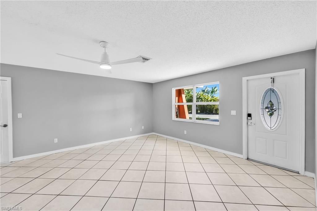 1391 Sourwood Ct, North Fort Myers, FL 33917 Photo