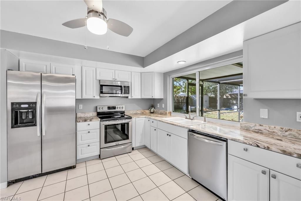 1391 Sourwood Ct, North Fort Myers, FL 33917 Photo