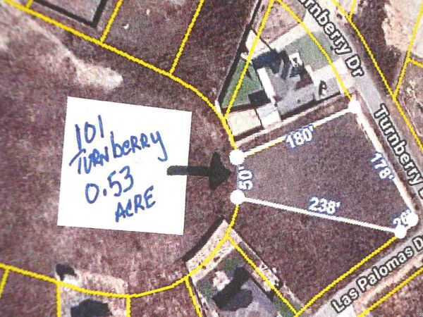 101 Turnberry Dr, La Vernia, TX 78121