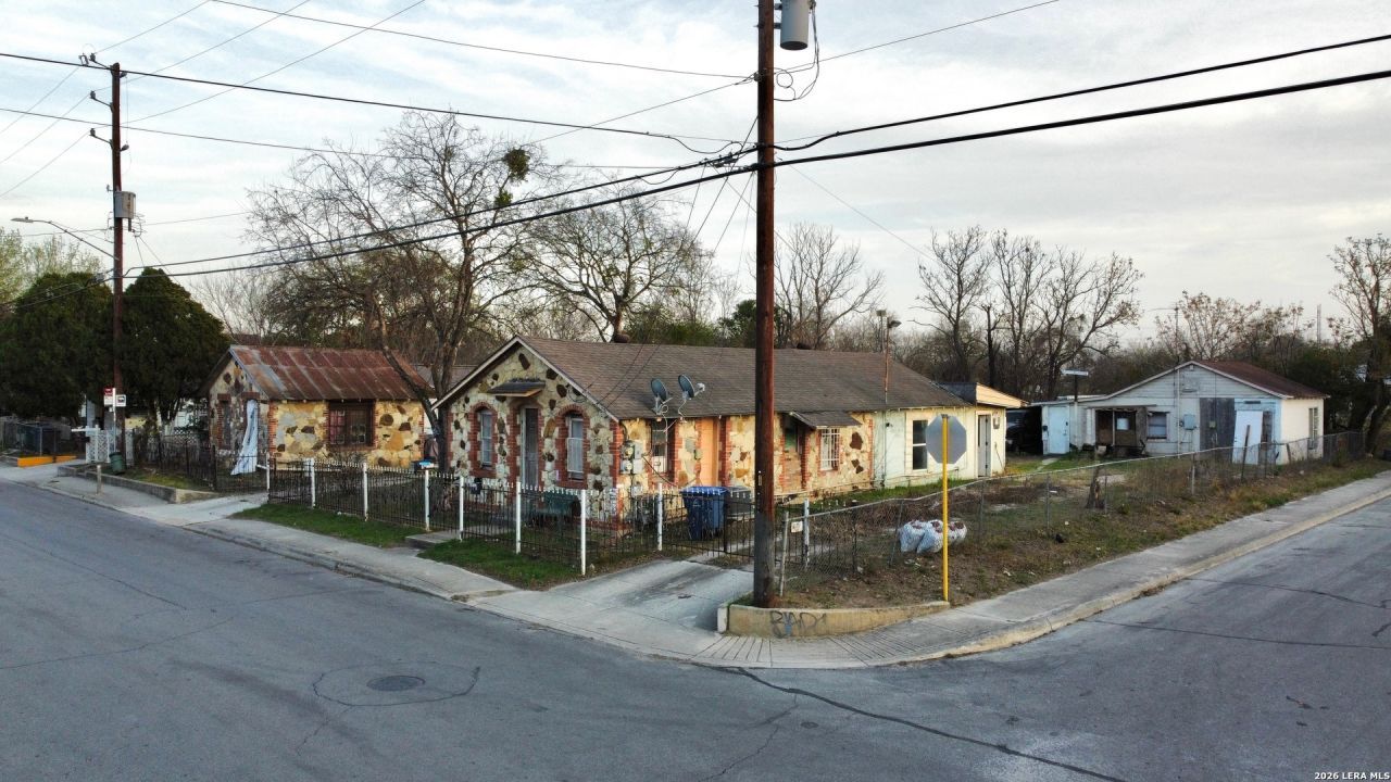 1000 Porter St, San Antonio, TX 78210 Main Photo