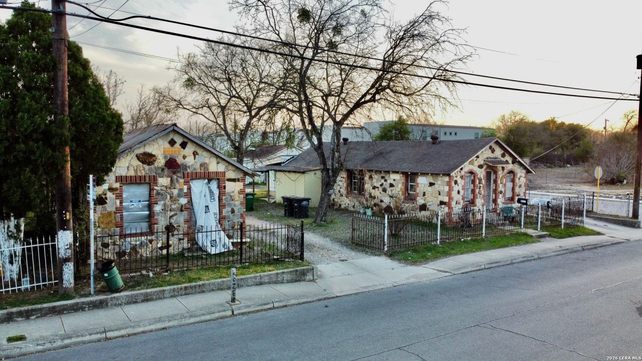 1000 Porter St, San Antonio, TX 78210 Main Photo