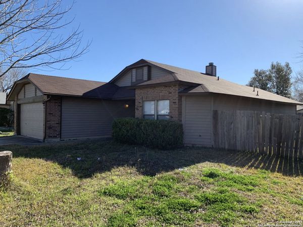 7534 LONGING TRAIL, San Antonio, TX 78244