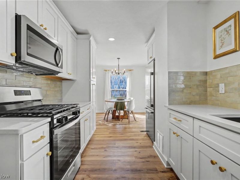 229 Hayes Avenue, Cuyahoga Falls, OH 44221 Photo 6