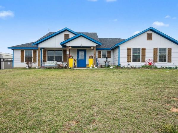 180 Toowoomba Lane , Weatherford, TX 76085