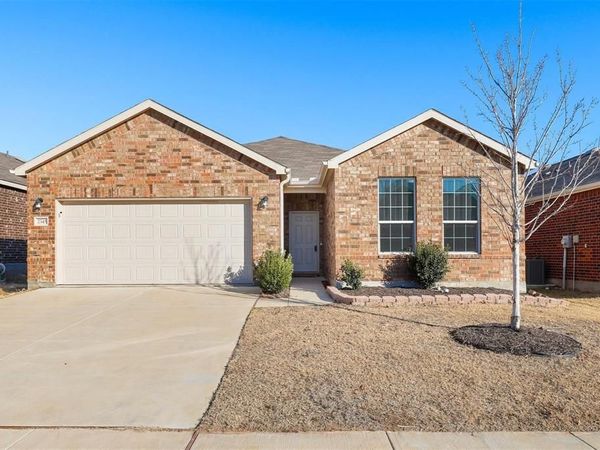 2345 Bernese Lane, Fort Worth, TX 76131