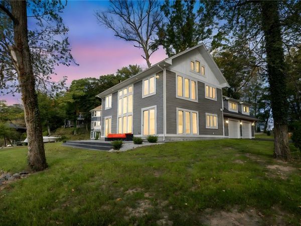 673 Seneca Road , Rochester, NY 14622